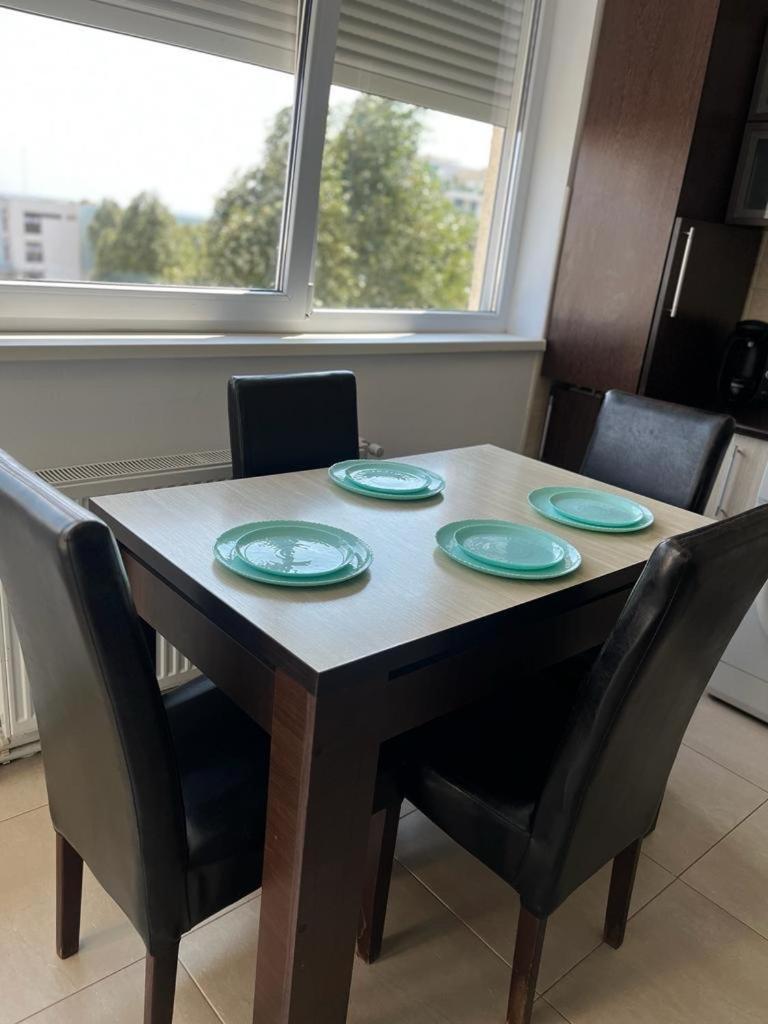 Fratellyvibe Mamaia Apartment Luaran gambar
