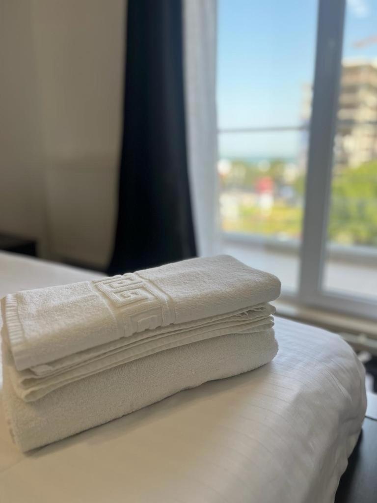 Fratellyvibe Mamaia Apartment Luaran gambar