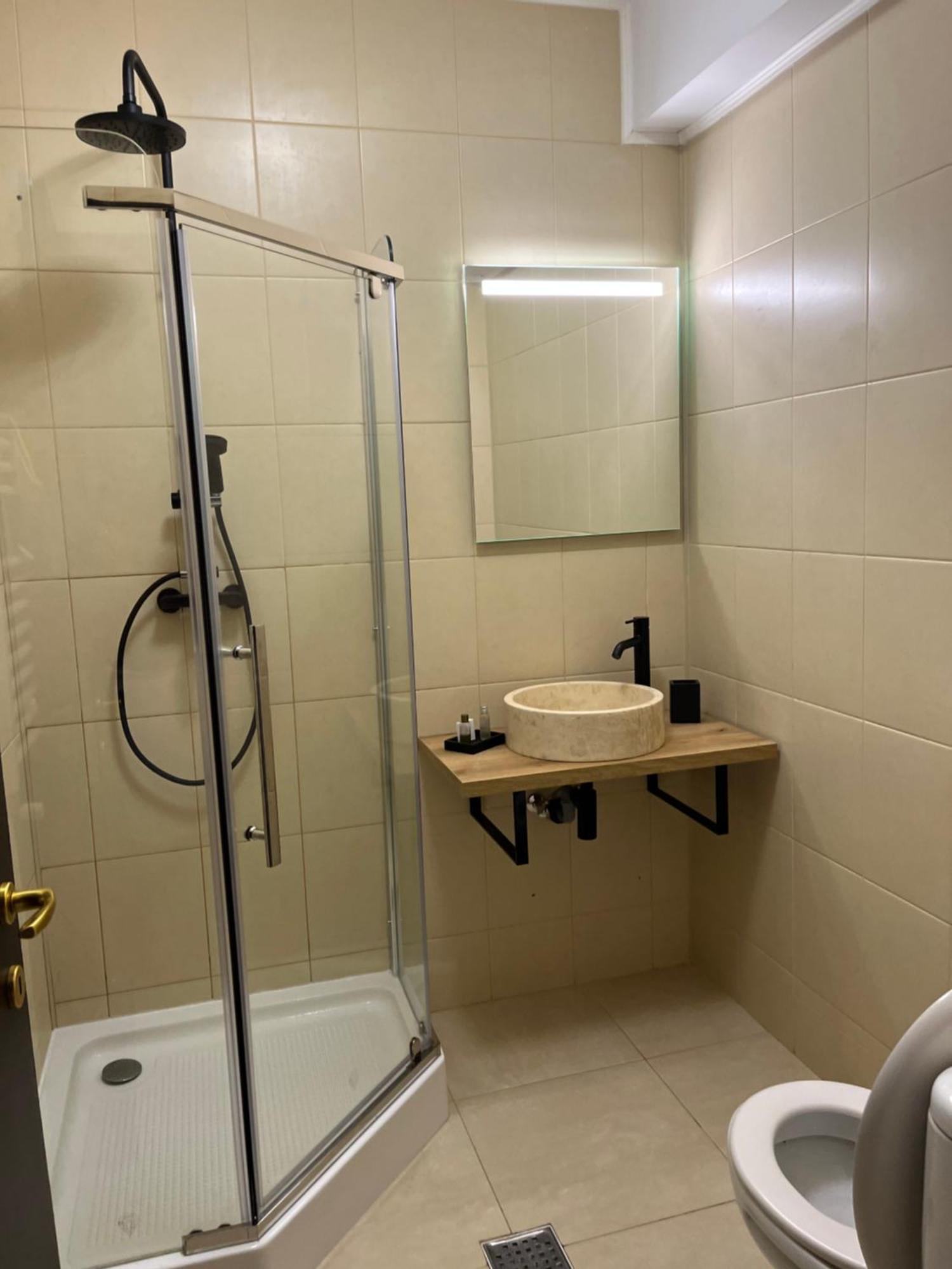 Fratellyvibe Mamaia Apartment Luaran gambar