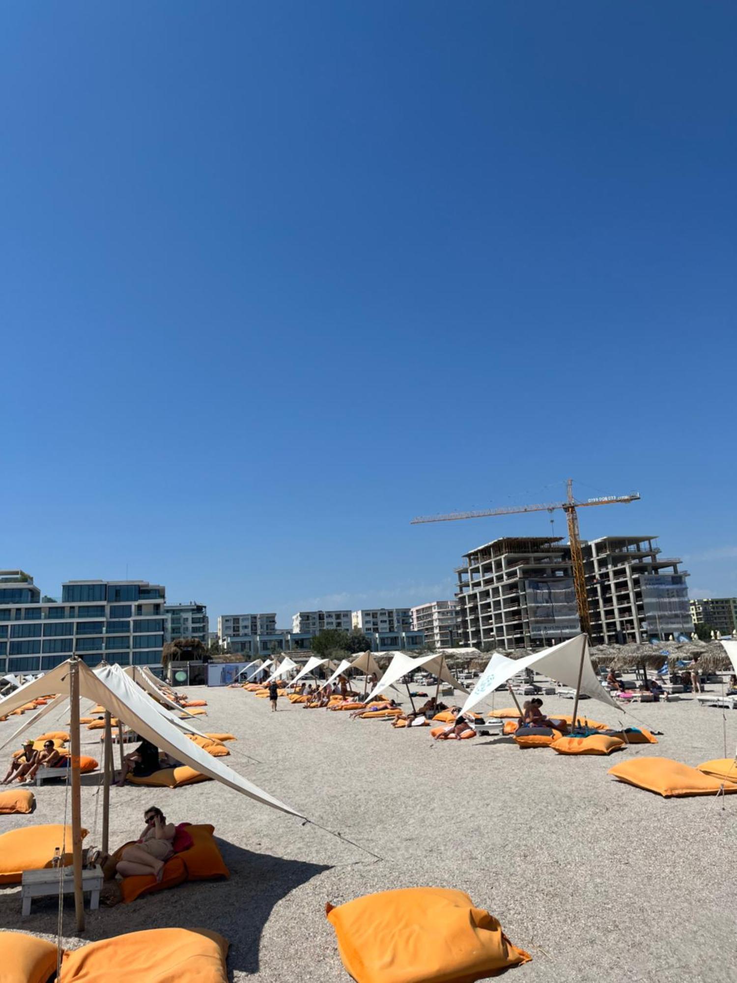 Fratellyvibe Mamaia Apartment Luaran gambar